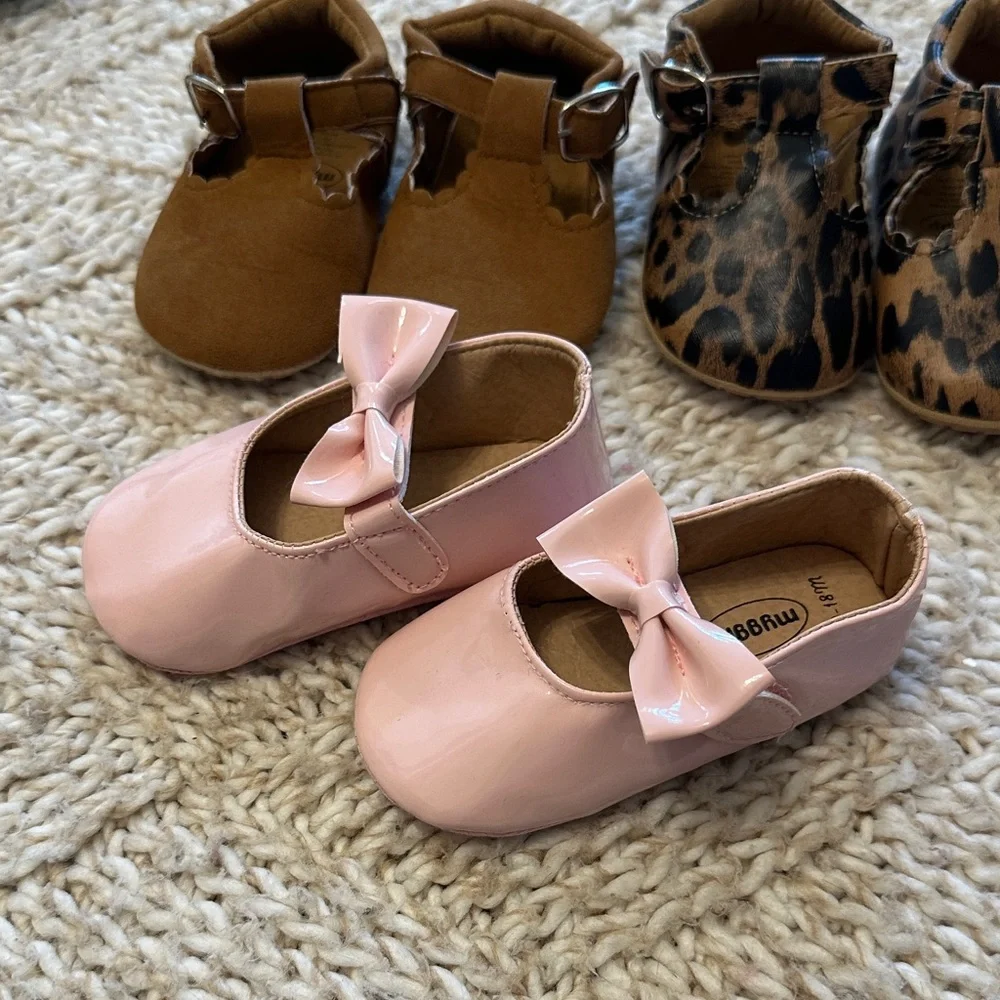 EUC set of 4 pair baby girls Mary Jane shoes size 3